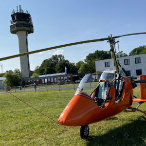 Erlebe die wunderschöne Gegend rund um Ganderkesee aus der Vogelperspektive bei einem Tragschrauber-Rundflug.