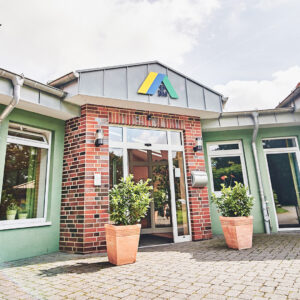 Gönne dir ein Wochenende an der Nordsee: Erlebe 2 Nächte in Friesland mit exklusiver Brauereiführung für zwei. Entspannung und Biergenuss pur!